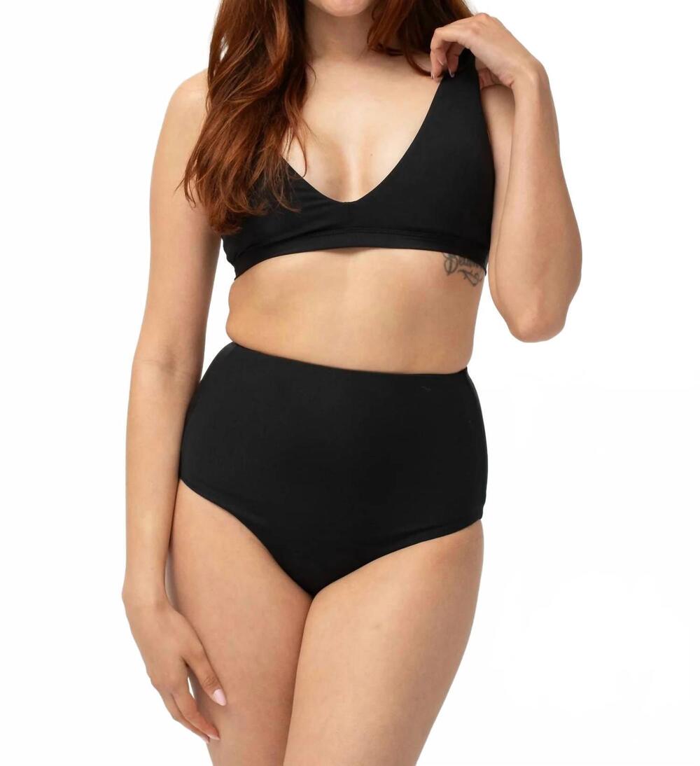NEW POST SWIM jen top in brave black